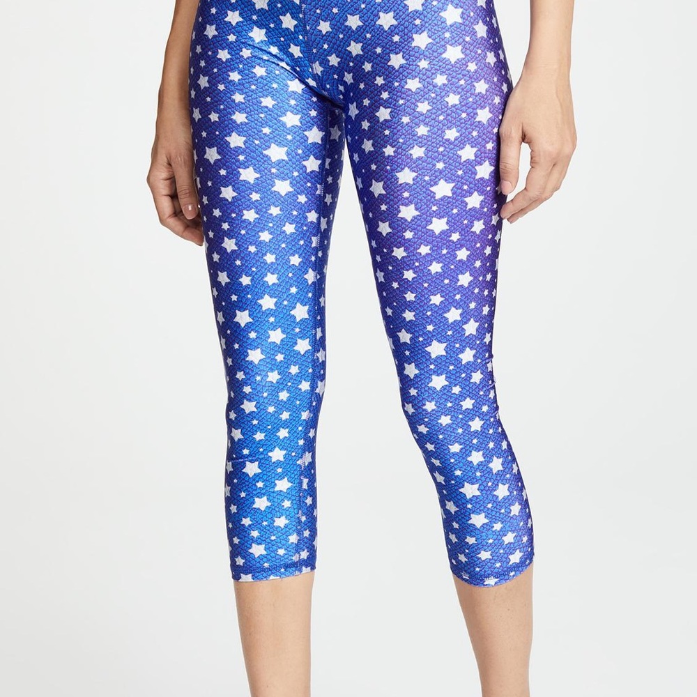 Terez Blue Star Capri Leggings.